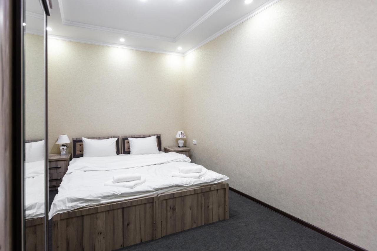 Light Hotel Tașkent Exterior foto