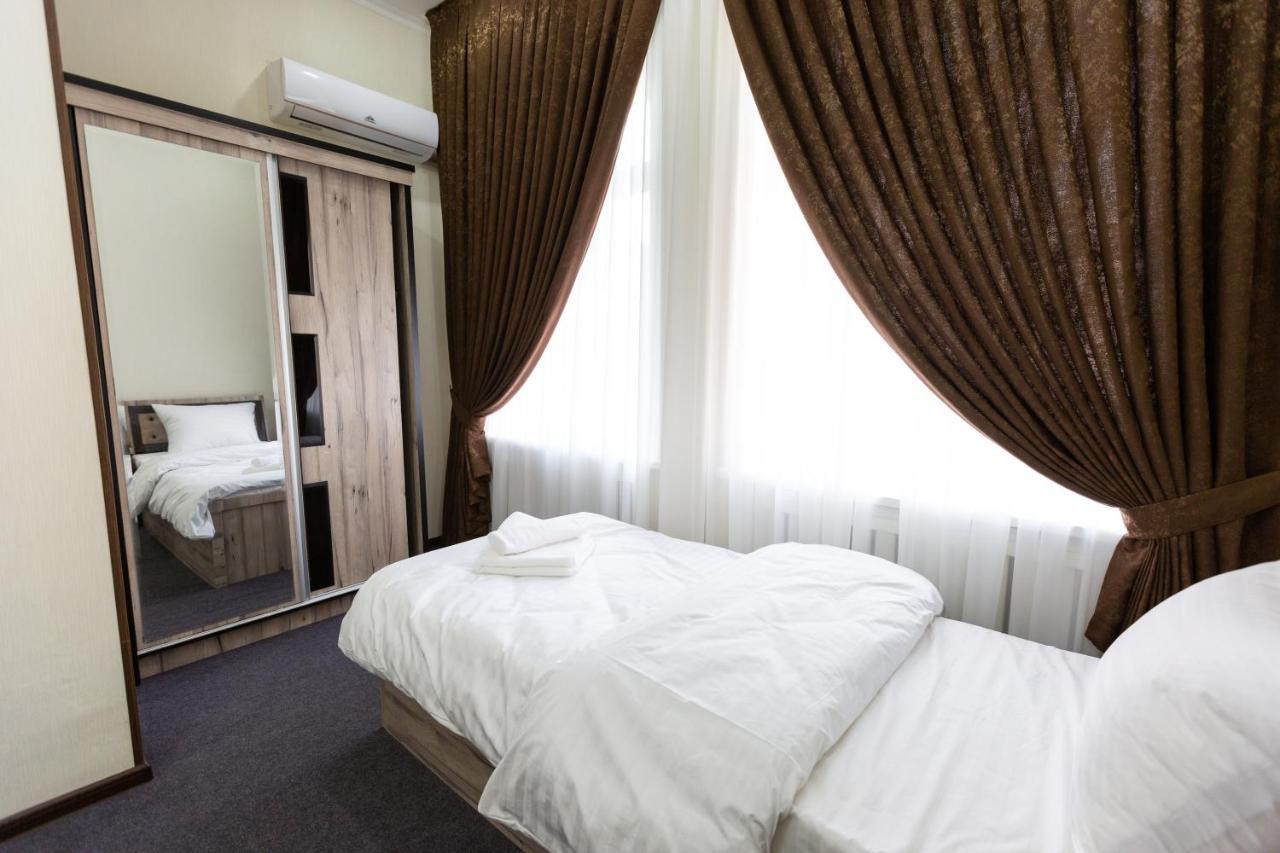 Light Hotel Tașkent Exterior foto